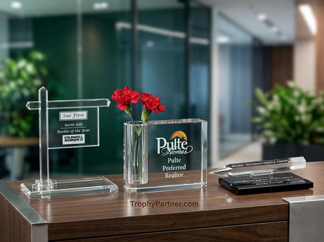 Distinctive Gift Crystal Awards