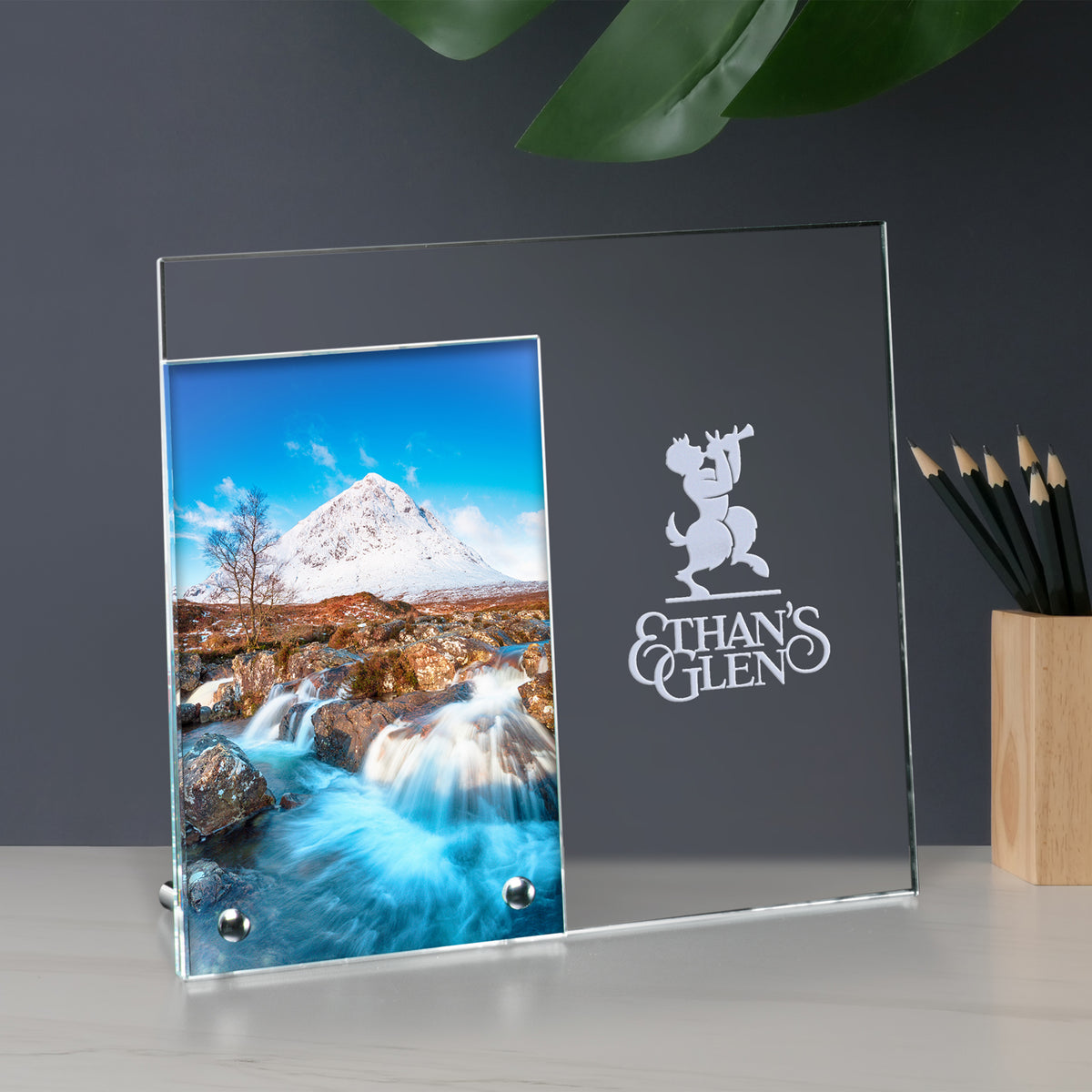 santa-fe-picture-frame-7-7105.jpg