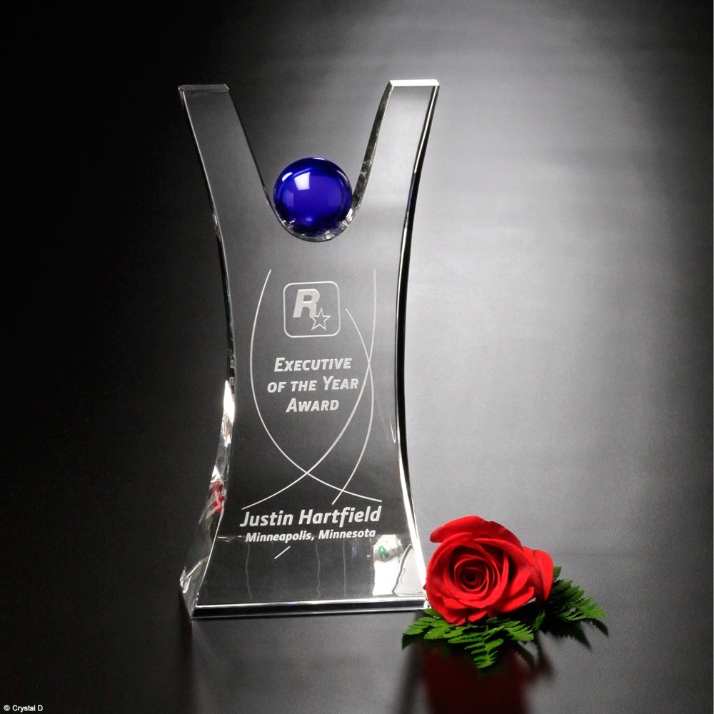 triumphant-award-10-4058.jpg